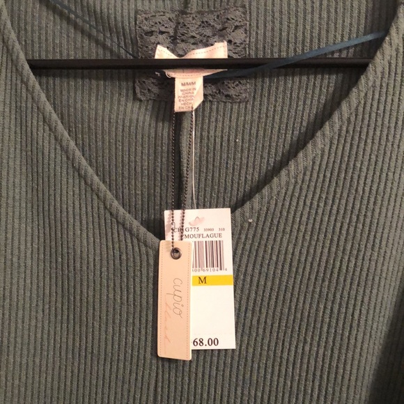 Oversized sweater with pockets - Picture 3 of 3